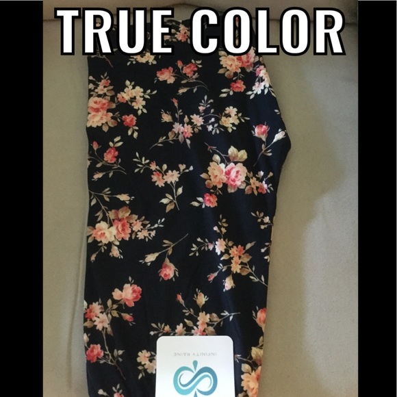 Soft Brushed Leggings. One Size - Picture 2 of 2